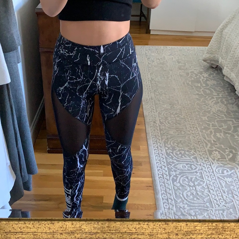 black and white soul cycle leggings
